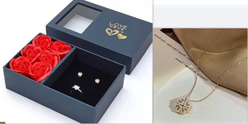 Magnetic Clover Necklace - Image 10