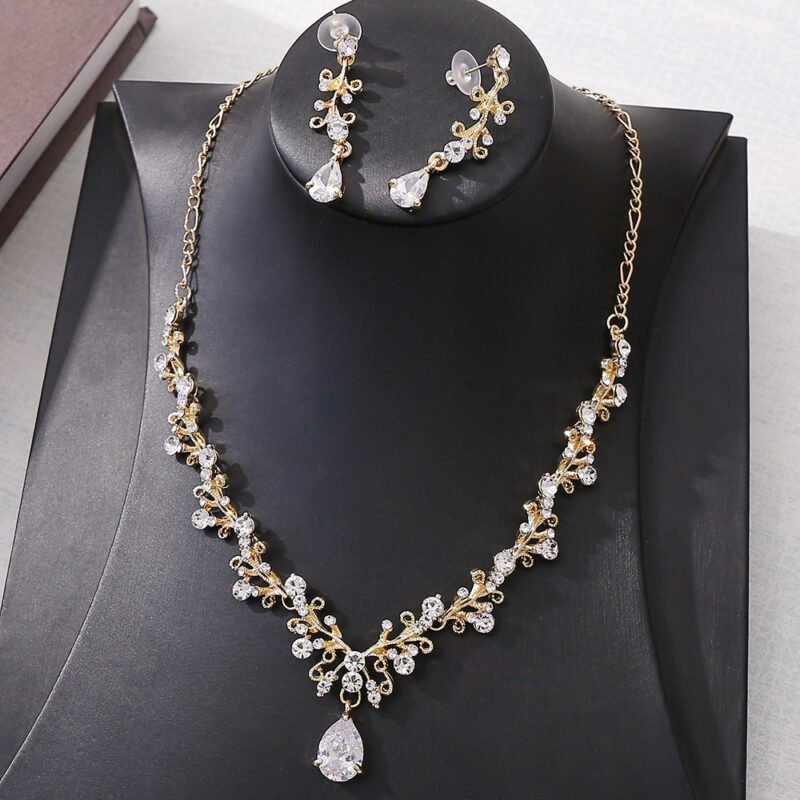 Rhinestone Bridal Set - Image 4