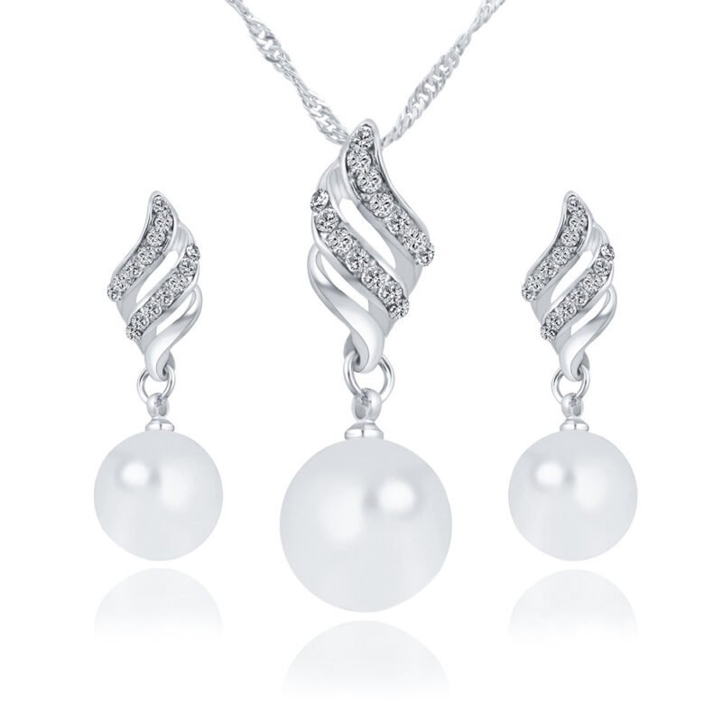 Pearl Stud Necklace Set - Image 6