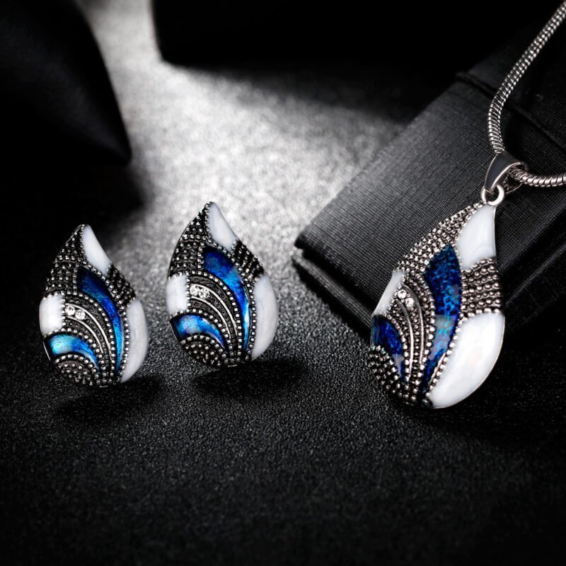 Water Drop Jewelry Set - Image 7