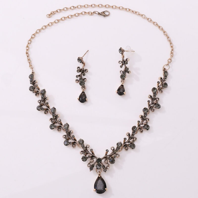 Rhinestone Bridal Set - Image 2