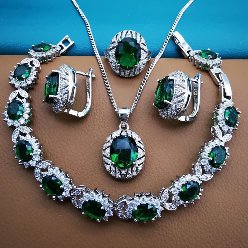 Luxury Jewelry Set - Image 3